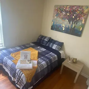 https://cozy-private-room-space-ewr-20mins-nyc-30mins.us-newyorkcity.com
