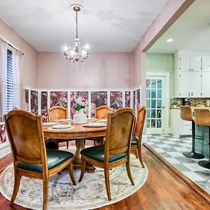 https://5-mins-to-dt-sleeps-10-backyard-games-arcade.top-hotels-in-savannah.com
